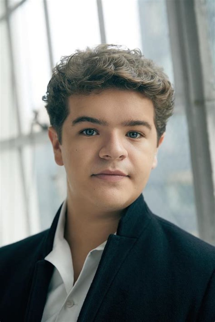 How tall is Gaten Matarazzo