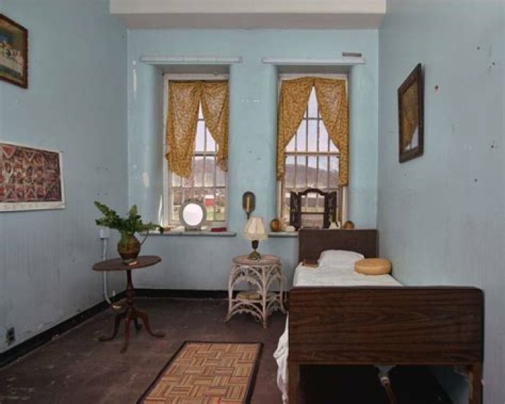 Inside The Trans-Allegheny Lunatic Asylum And Its Haunting History
