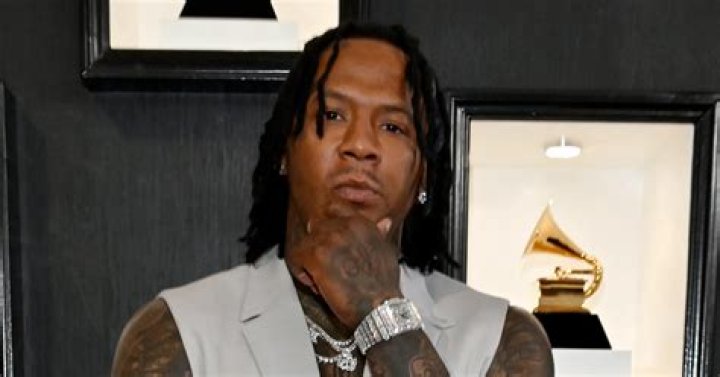 Moneybagg Yo Flexes His Jewelry